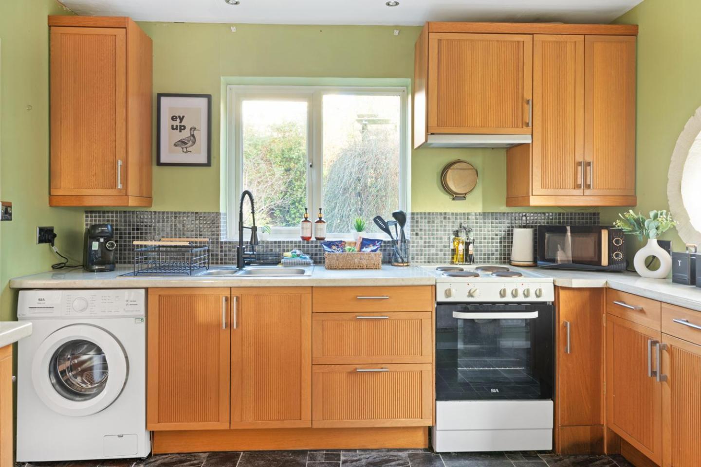3 Bedroom House - Well Presented - Spacious - Flexible Check In - Free Parking Nottingham Esterno foto